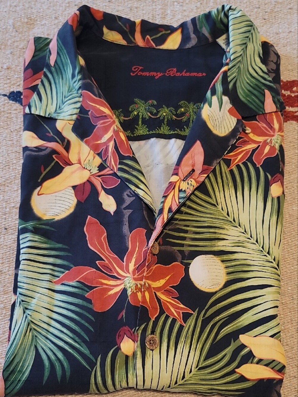 Tommy Bahama Mens Silk Christmas Hawaiian Black Multi Floral w Reindeer Print